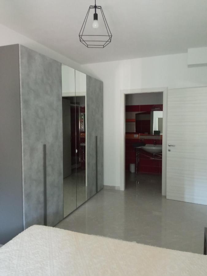 A Casa Di Gi Bed & Breakfast Porto Torres Exterior photo