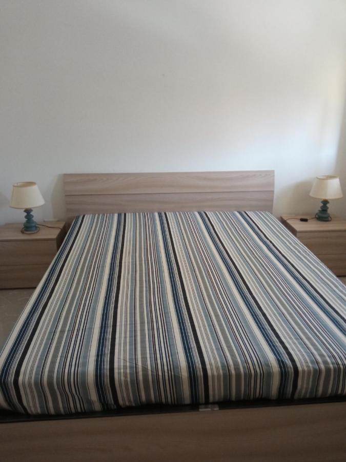 A Casa Di Gi Bed & Breakfast Porto Torres Exterior photo