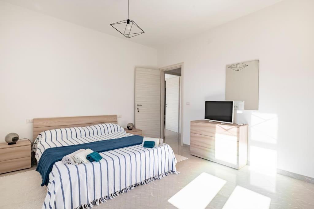 A Casa Di Gi Bed & Breakfast Porto Torres Exterior photo