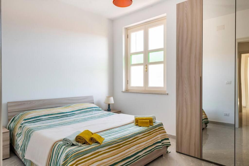 A Casa Di Gi Bed & Breakfast Porto Torres Exterior photo