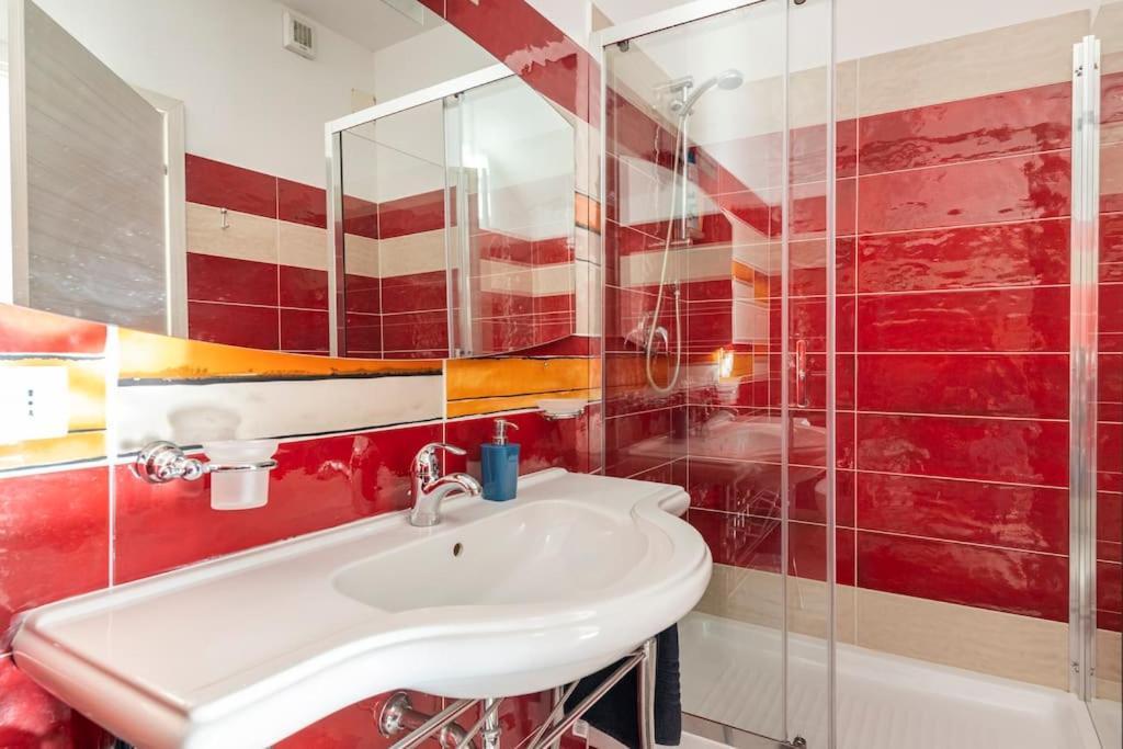 A Casa Di Gi Bed & Breakfast Porto Torres Exterior photo